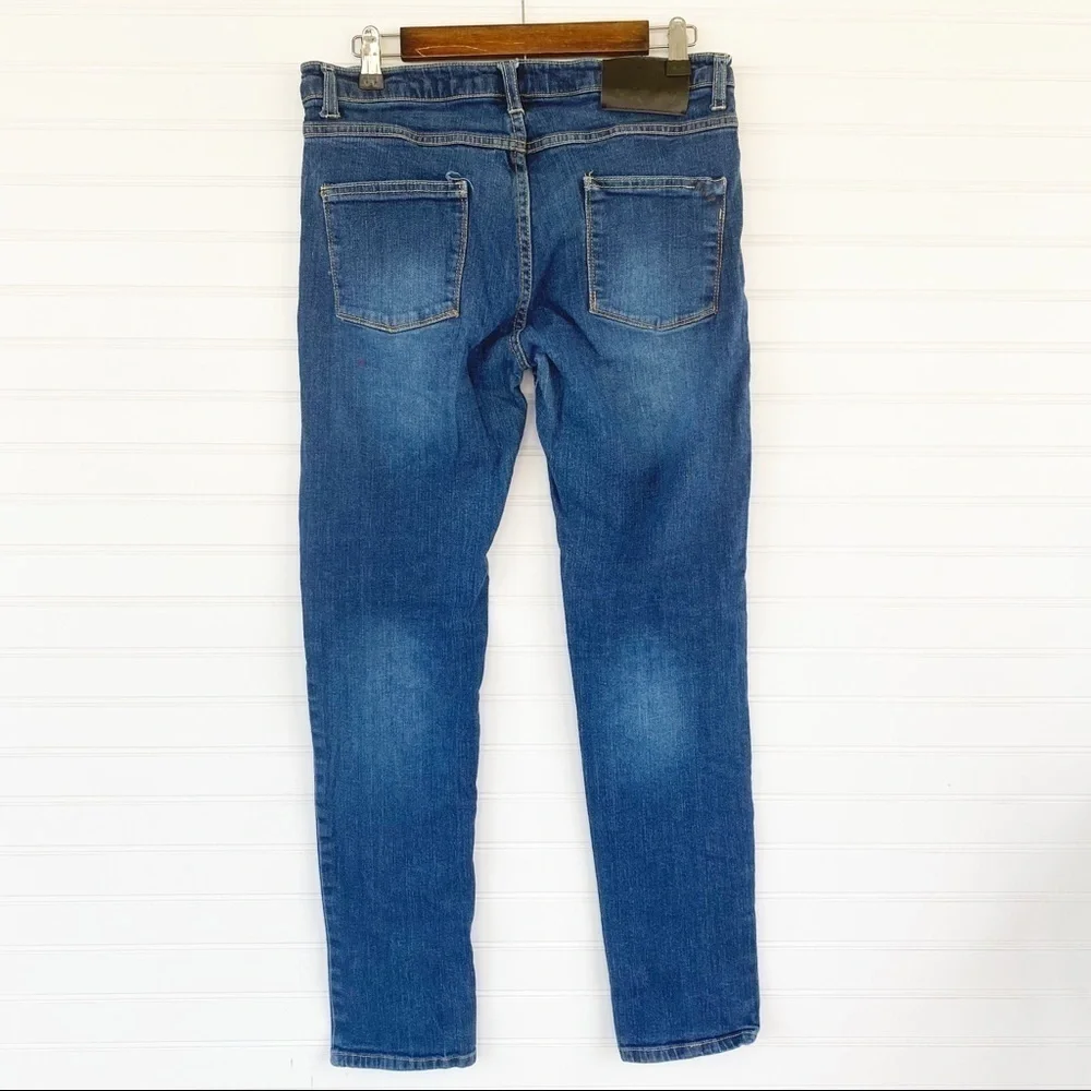 DKNY jeans Size 18 30